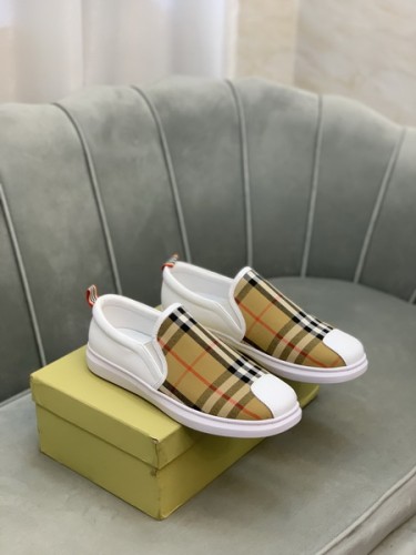 Burberry men shoes 1：1 quality-272