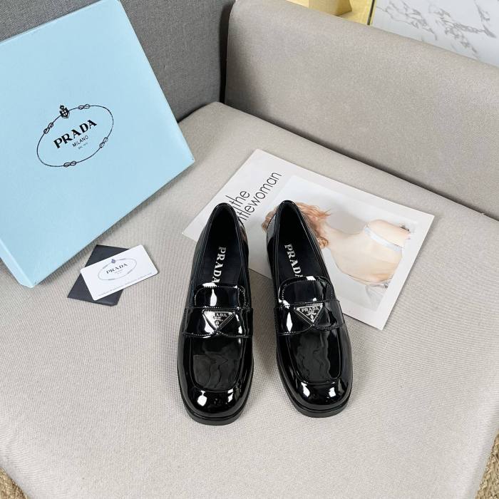 Prada women shoes 1：1 quality-340