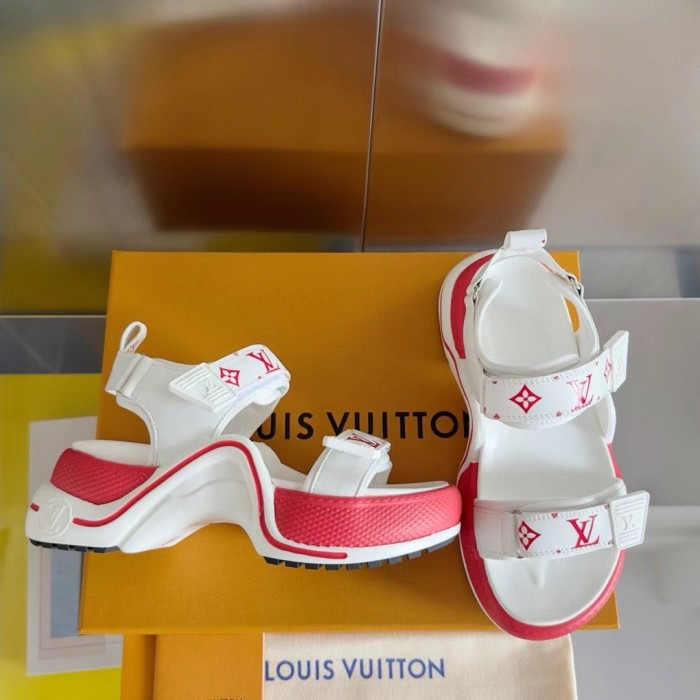 LV women Sandals 1：1 Quality-766