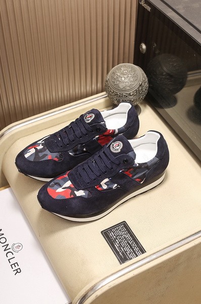 Moncler Men shoes 1：1 quality-053