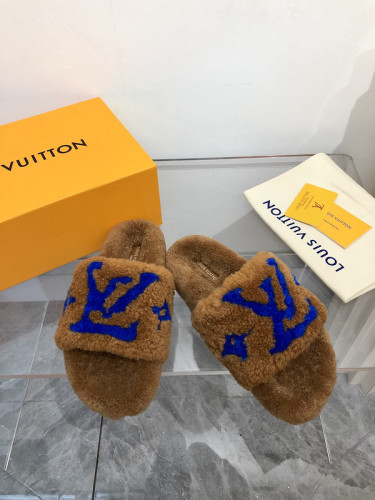 LV women Sandals 1：1 Quality-618