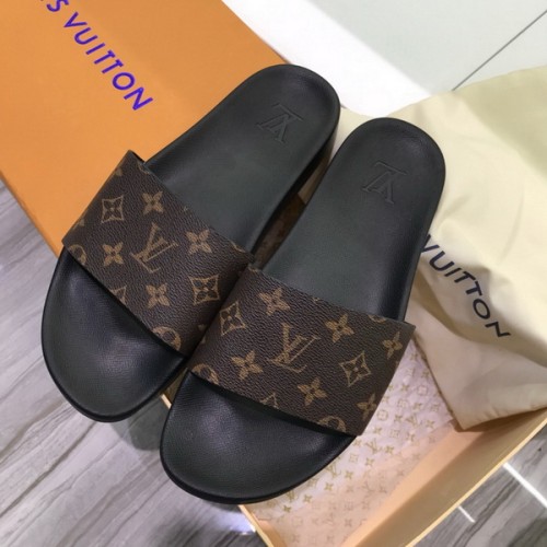 LV men slippers AAA-391(39-45)