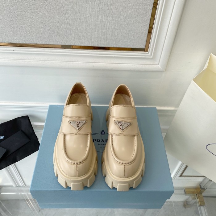 Prada women shoes 1：1 quality-337