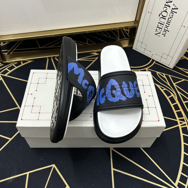 Alexander McQueen men slippers AAA-010