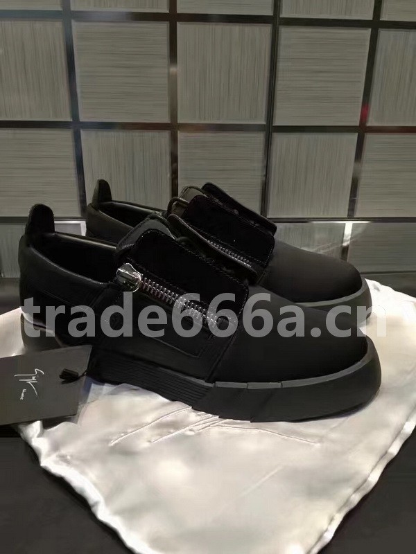 Super Max GZ Shoes150