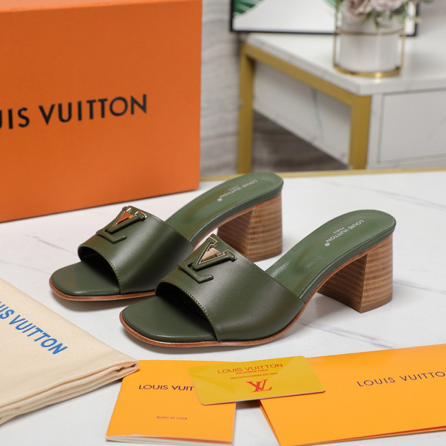 LV women Sandals 1：1 Quality-683