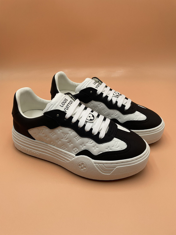 LV Women Shoes 1：1 Quality-1040