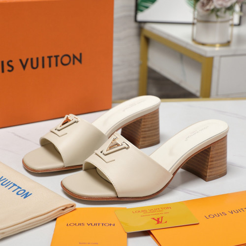 LV women Sandals 1：1 Quality-687