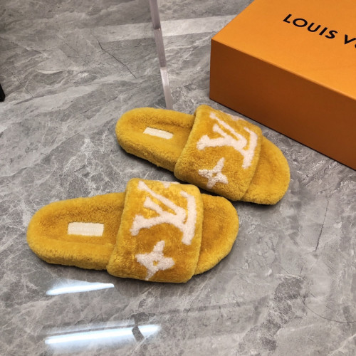 LV women Sandals 1：1 Quality-609