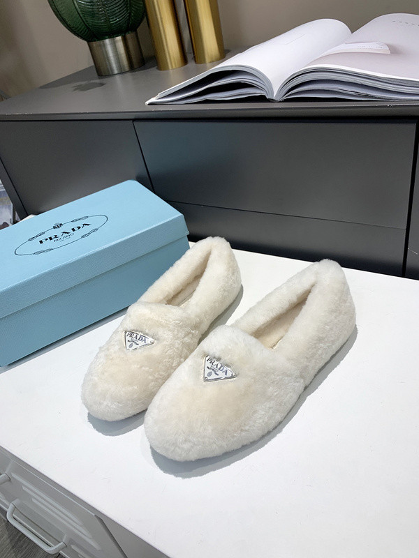 Prada women shoes 1：1 quality-390