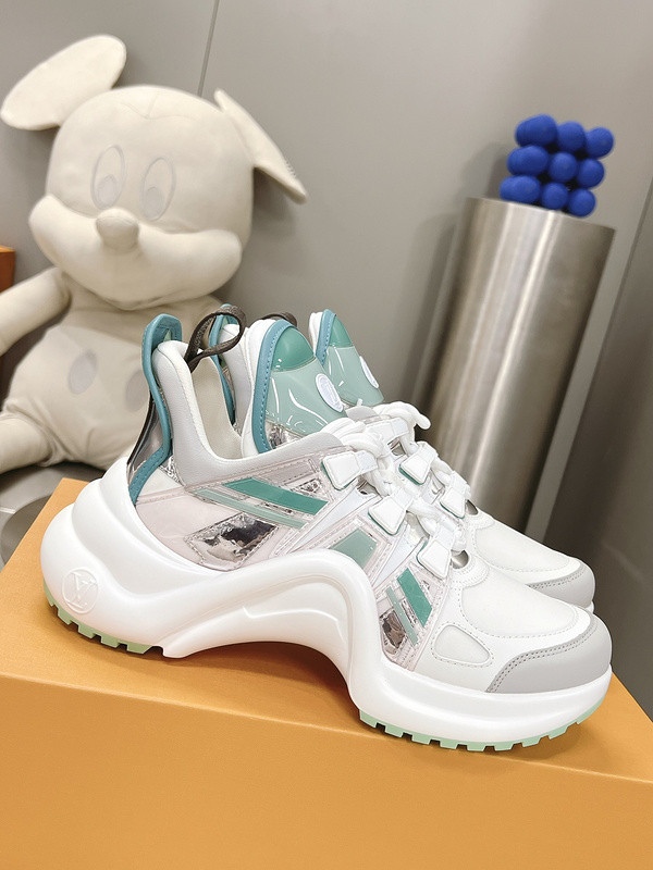 LV Women Shoes 1：1 Quality-901