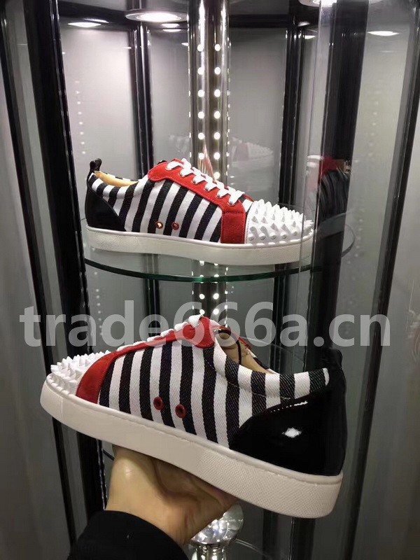 Super Max Christian Louboutin Shoes-672