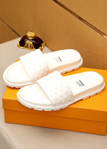 LV men slippers AAA-1202