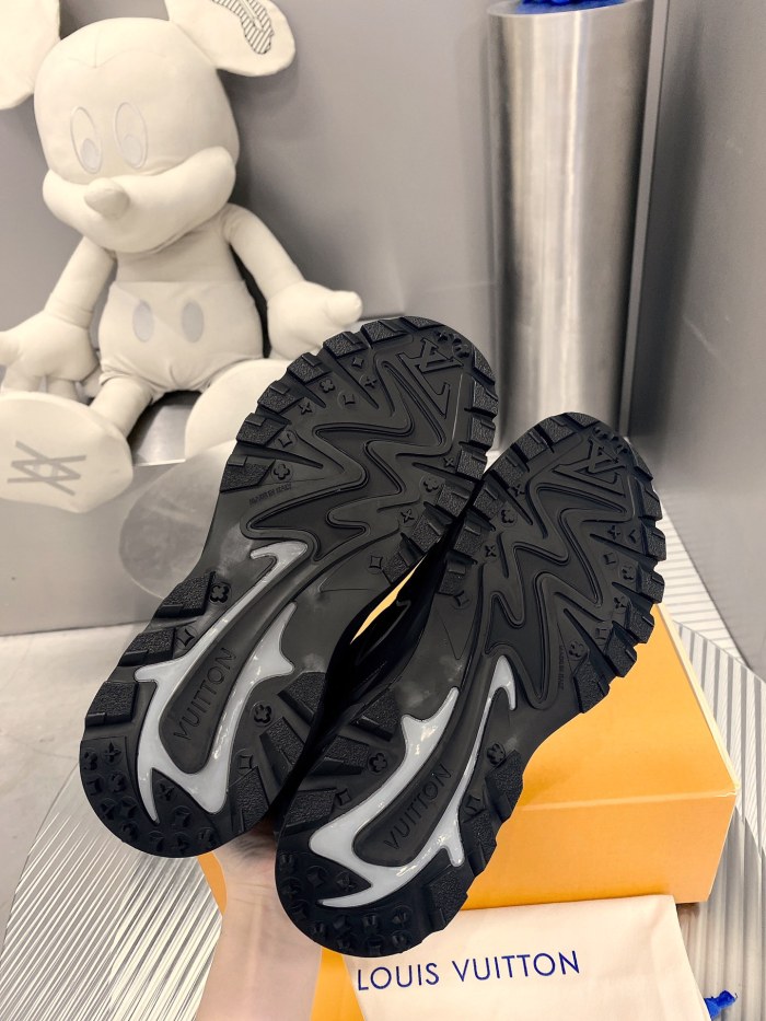 LV Men shoes 1：1 quality-4597