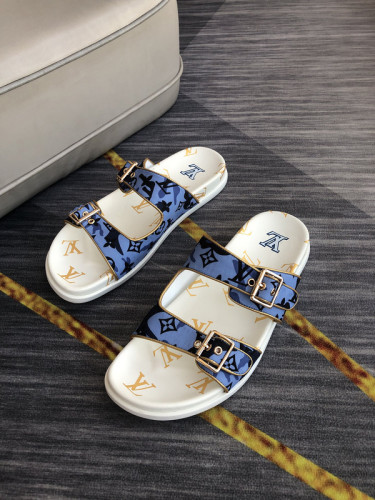 LV Sandals 1：1 Quality-702