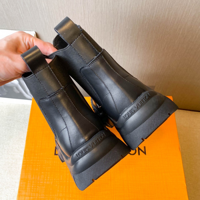 LV Women Shoes 1：1 Quality-858