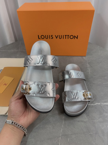 LV women Sandals 1：1 Quality-551