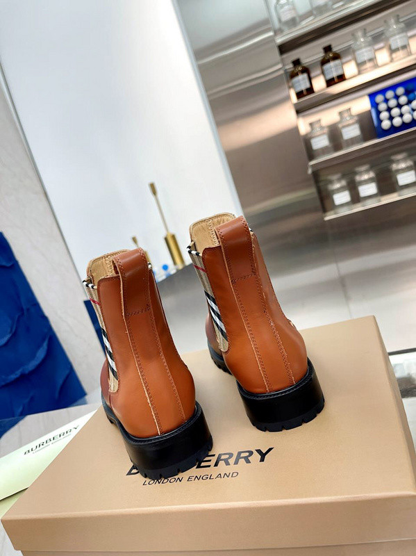 Burberry women shoes 1;1 quality-033