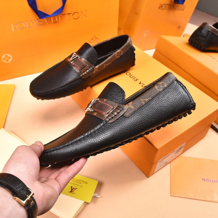 LV Men shoes 1：1 quality-4474