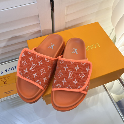 LV women Sandals 1：1 Quality-564