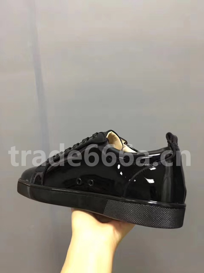 Super Max Christian Louboutin Shoes-816