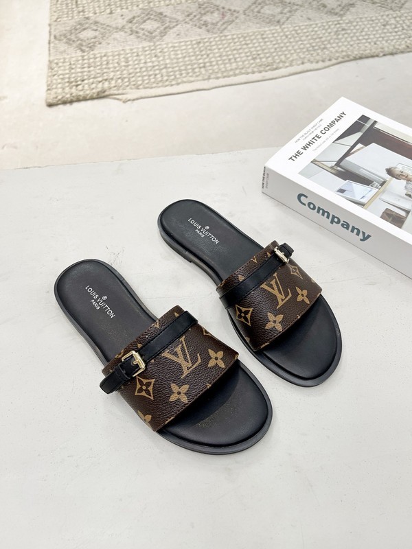 LV women Sandals 1：1 Quality-715