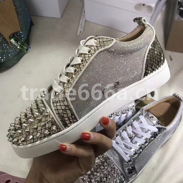 Super Max Christian Louboutin Shoes-654