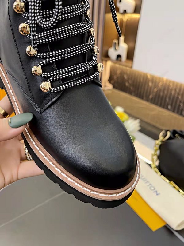 LV Women Shoes 1：1 Quality-851