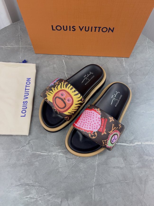 LV Sandals 1：1 Quality-541