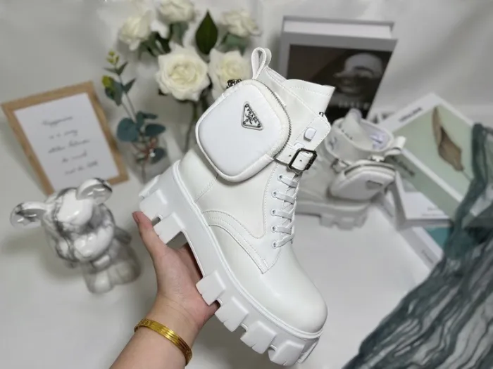Prada women shoes 1：1 quality-395
