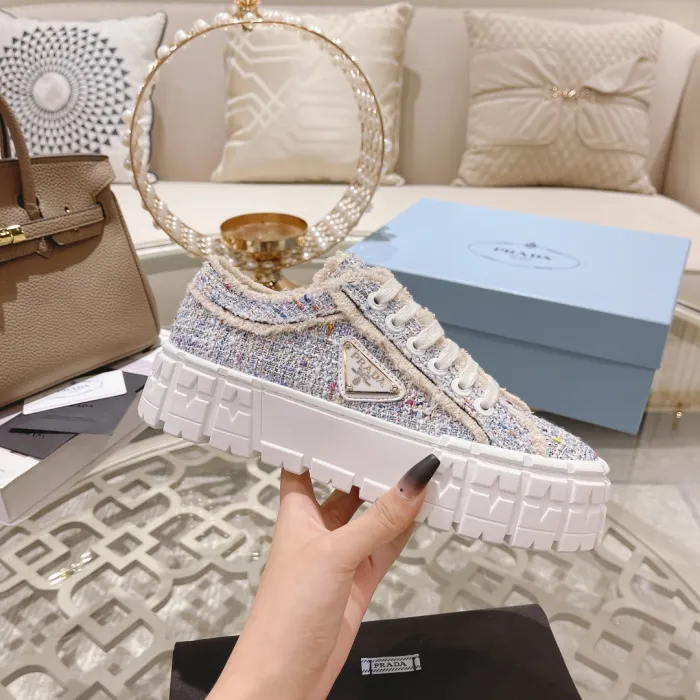 Prada women shoes 1：1 quality-354