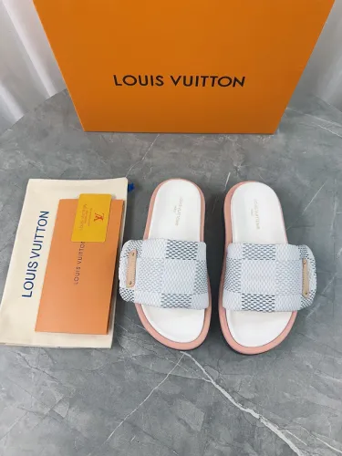 LV women Sandals 1：1 Quality-658