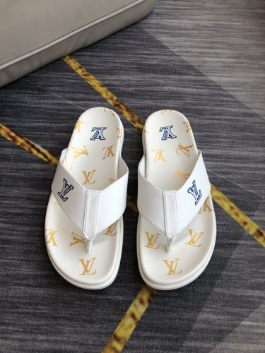 LV Sandals 1：1 Quality-698