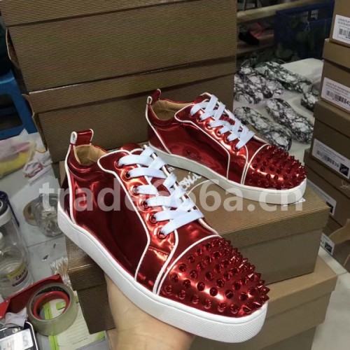 Super Max Christian Louboutin Shoes-611