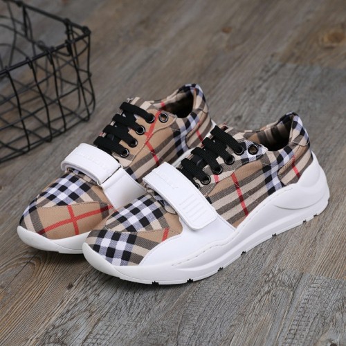 Burberry men shoes 1：1 quality-337