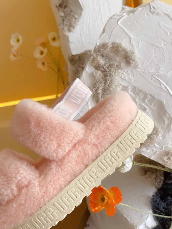 U women Sandals 1：1 Quality-002