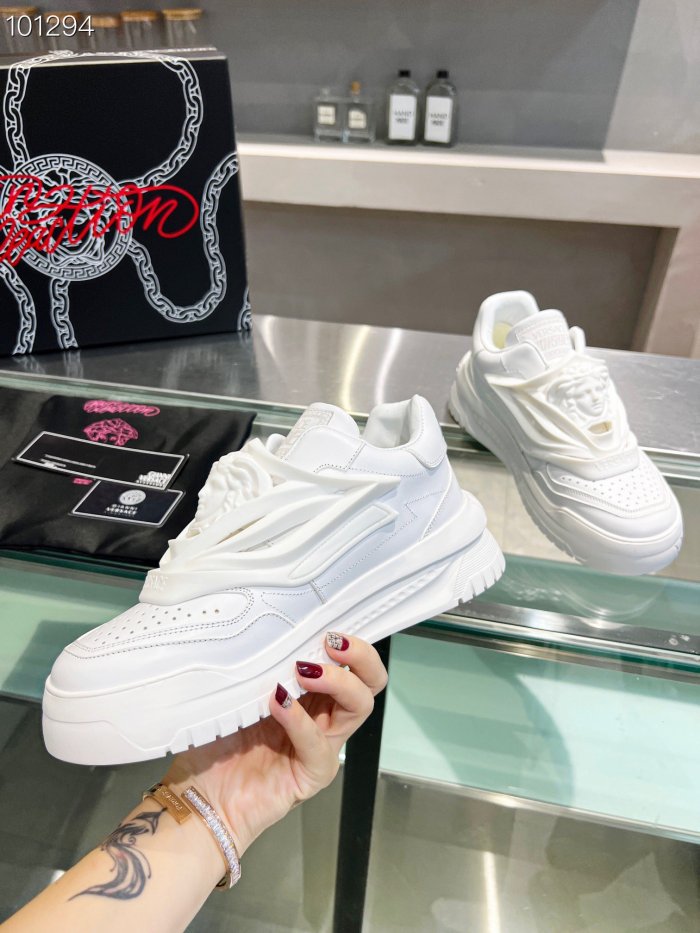 Versace women Shoes 1：1 Quality-087