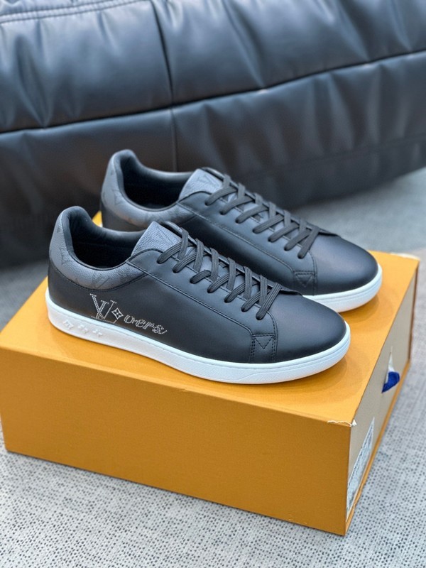 LV Men shoes 1：1 quality-4891