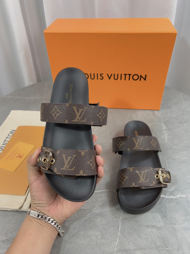 LV women Sandals 1：1 Quality-552