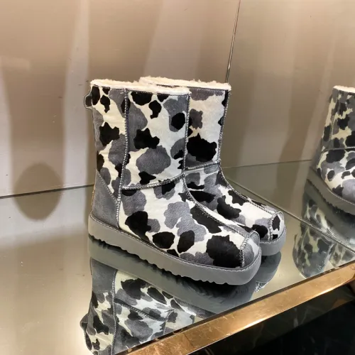 UG Boots Women-013