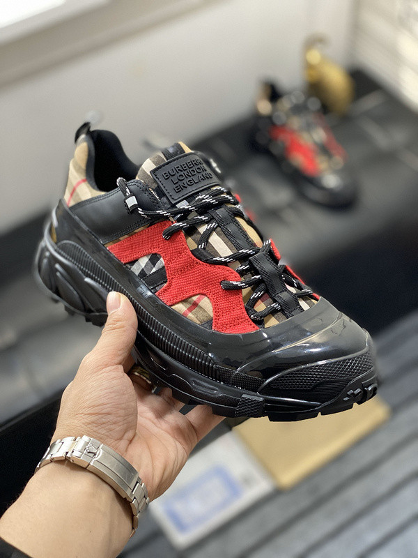 Burberry men shoes 1：1 quality-374