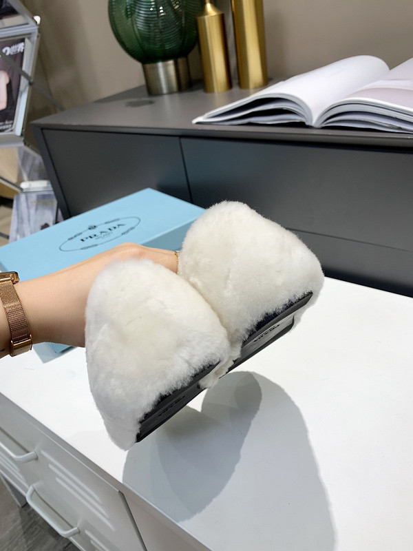 Prada women shoes 1：1 quality-390