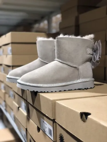 UG Boots Women-203