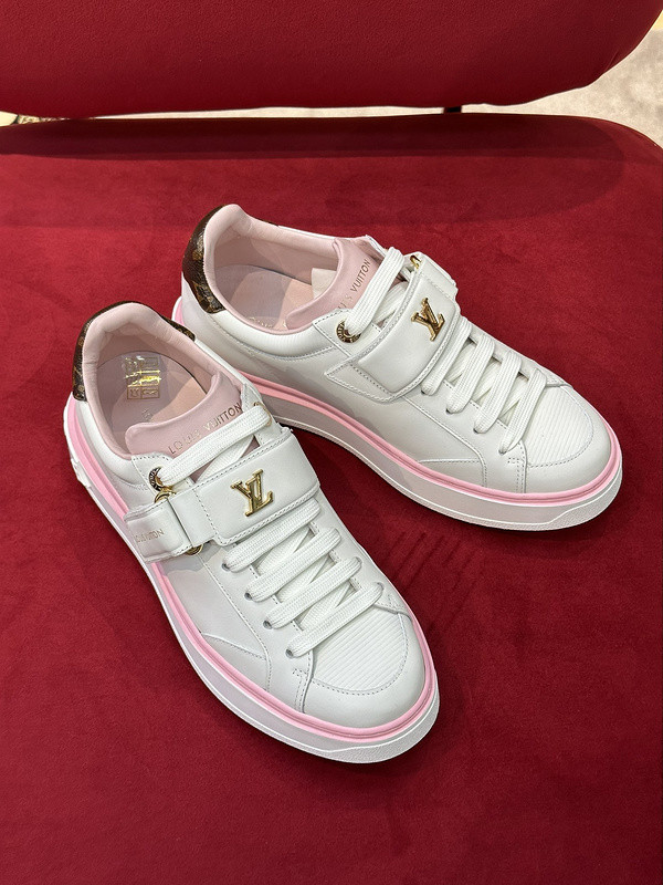 LV Women Shoes 1：1 Quality-916
