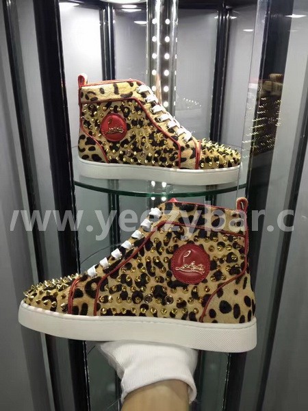 Super Max Christian Louboutin Shoes-626