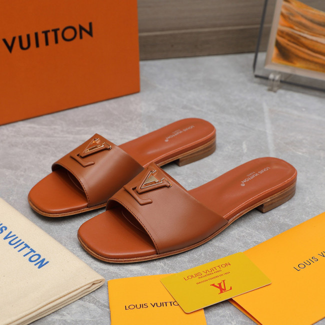 LV women Sandals 1：1 Quality-695