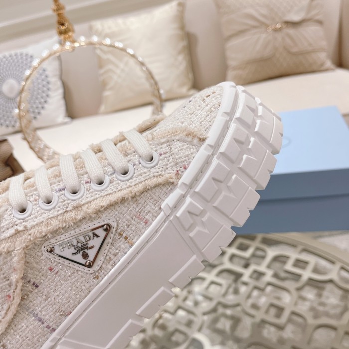 Prada women shoes 1：1 quality-352