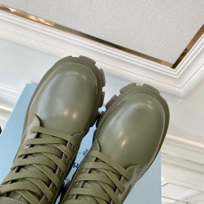 Prada women shoes 1：1 quality-361