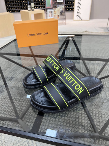 LV Sandals 1：1 Quality-597