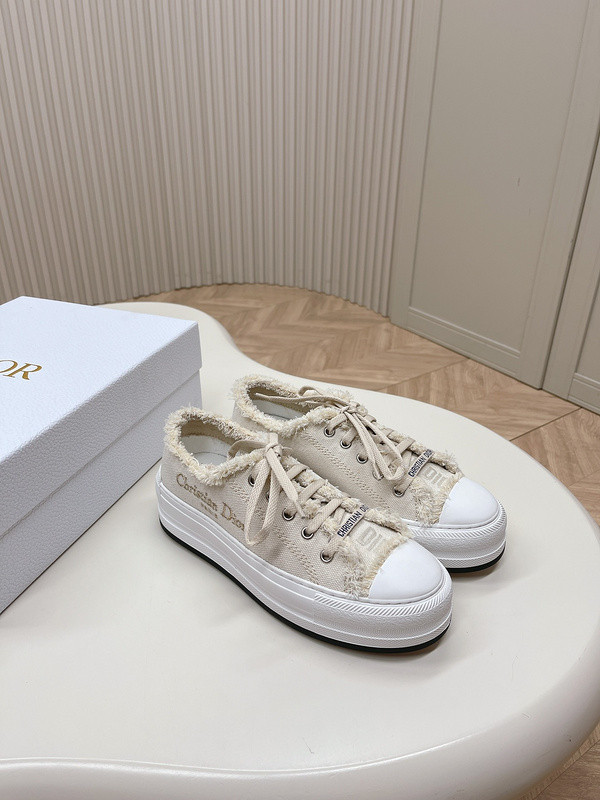 Dior Women Shoes 1：1 quality-594